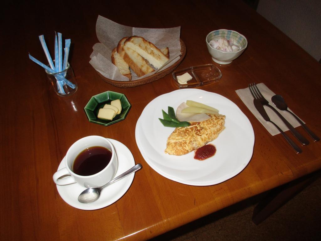 Pension Milky House Shinano (Nagano) Bagian luar foto